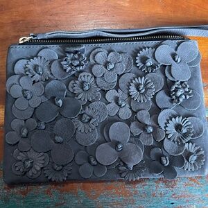 Punto Fibbia Italian Leather Grey Floral Clutch